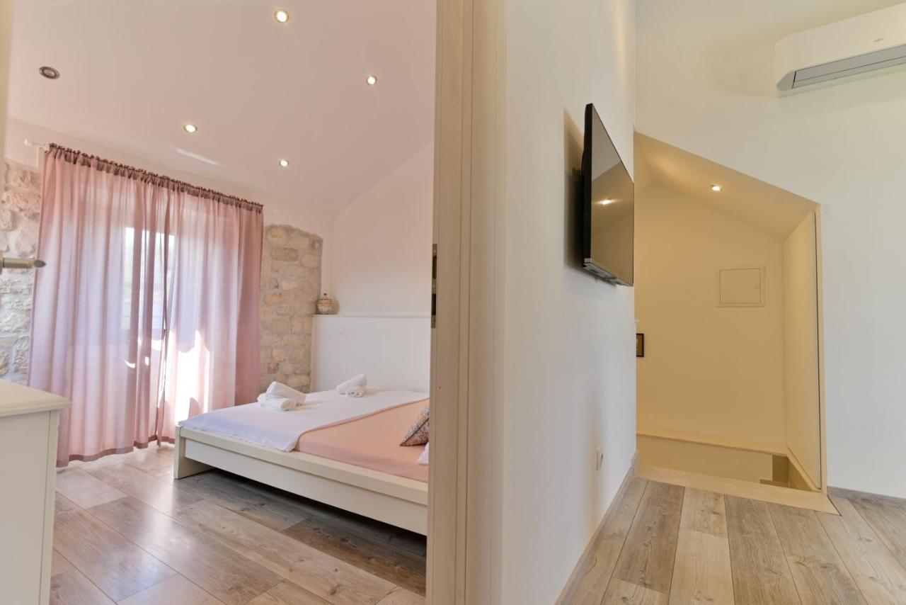 Apartman Ciciliani Trogir Exterior foto